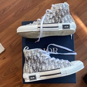 Dior B23 Sneakers
